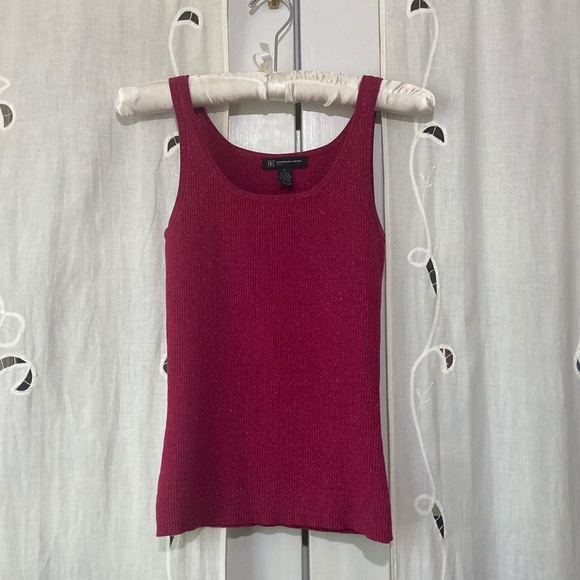 Sparkle with this Silk Tank, Deep Raspberry, Pink, Metallic Size P - Picture 2 of 6